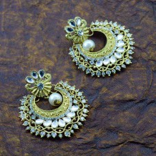 Stone Floral Design Gold Plated Earring  With Multiple Stones