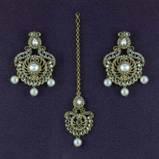 Gold Plated Beaded Maang Tikka With Pair Of Earrings