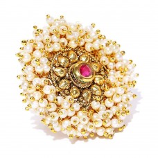 Off-White & Gold-Toned Beaded Ring In Pink Stone